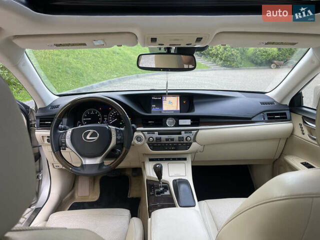 Лексус ЕС 2012 в Львове на Automoto.ua Лексус ЕС, объемом двигателя 3.5 л и пробегом 100 тыс. км за 17000 $, фото 10 на Automoto.ua