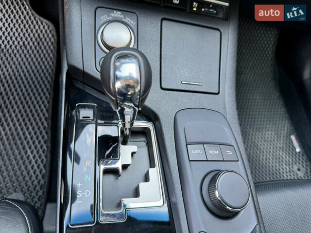 Лексус ЕС, объемом двигателя 2.5 л и пробегом 190 тыс. км за 17500 $, фото 36 на Automoto.ua