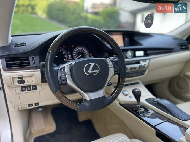 Лексус ЕС, объемом двигателя 3.5 л и пробегом 100 тыс. км за 17000 $, фото 9 на Automoto.ua