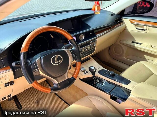 Лексус ЕС, объемом двигателя 2.5 л и пробегом 257 тыс. км за 14800 $, фото 1 на Automoto.ua