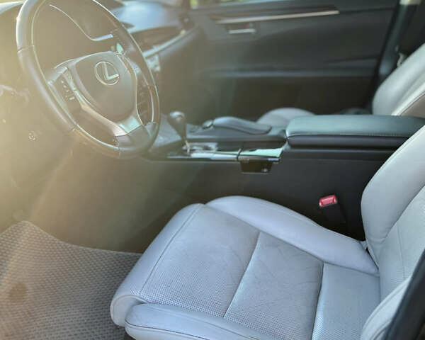 Лексус ЕС, об'ємом двигуна 3.5 л та пробігом 265 тис. км за 17535 $, фото 31 на Automoto.ua