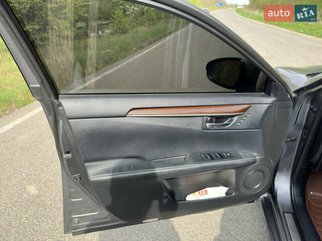 Лексус ЕС, объемом двигателя 3.46 л и пробегом 290 тыс. км за 17499 $, фото 5 на Automoto.ua