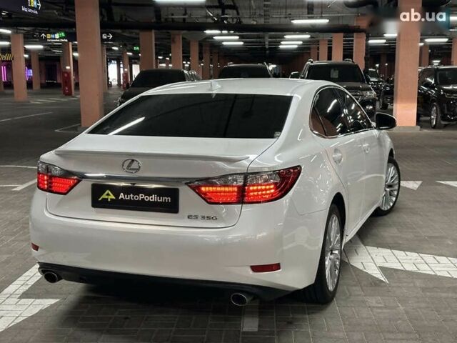 Лексус ЕС, объемом двигателя 0 л и пробегом 150 тыс. км за 19000 $, фото 1 на Automoto.ua