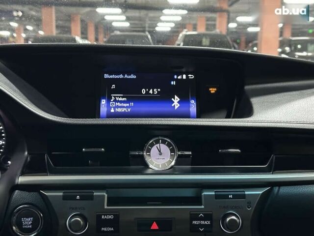 Лексус ЕС, объемом двигателя 0 л и пробегом 150 тыс. км за 19000 $, фото 22 на Automoto.ua