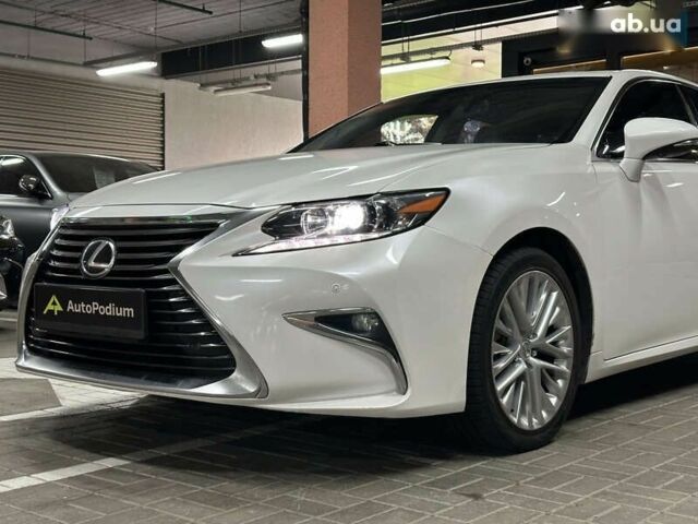 Лексус ЕС, объемом двигателя 0 л и пробегом 150 тыс. км за 19000 $, фото 6 на Automoto.ua