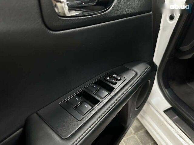 Лексус ЕС, объемом двигателя 0 л и пробегом 150 тыс. км за 19000 $, фото 14 на Automoto.ua