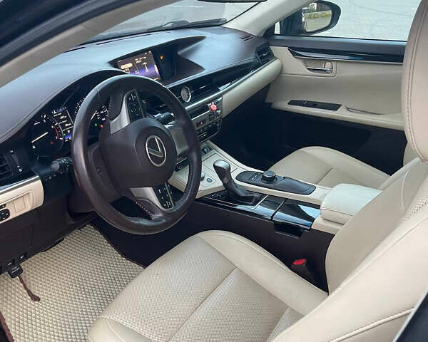 Лексус ЕС, объемом двигателя 3.46 л и пробегом 126 тыс. км за 20340 $, фото 4 на Automoto.ua