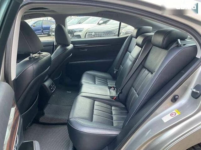 Лексус ЕС, объемом двигателя 3.5 л и пробегом 68 тыс. км за 24900 $, фото 21 на Automoto.ua