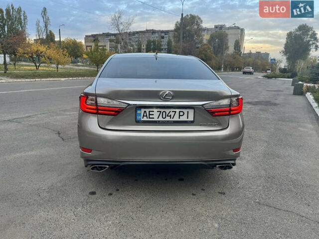 Лексус ЕС 2017 в Каменское - Днепродзержинск на Automoto.ua Лексус ЕС, объемом двигателя 3.46 л и пробегом 276 тыс. км за 18800 $, фото 6 на Automoto.ua