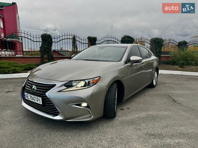 Лексус ЕС 2017 в Каменское - Днепродзержинск на Automoto.ua Лексус ЕС, объемом двигателя 3.46 л и пробегом 276 тыс. км за 18800 $, фото 22 на Automoto.ua