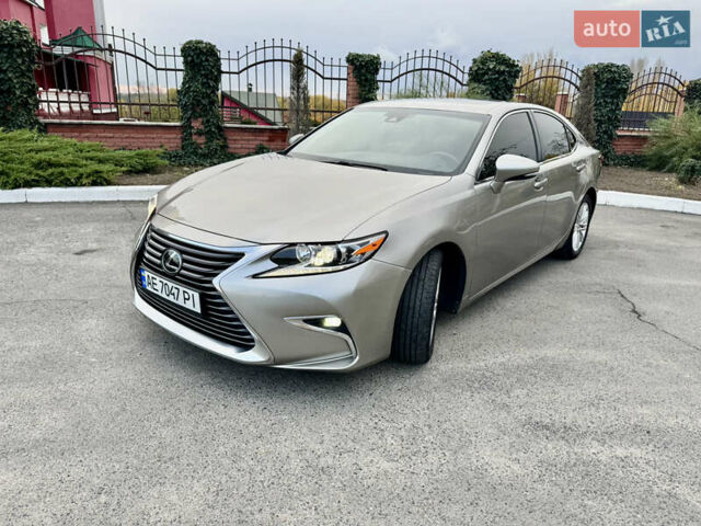 Лексус ЕС 2017 в Каменское - Днепродзержинск на Automoto.ua Лексус ЕС, объемом двигателя 3.46 л и пробегом 276 тыс. км за 18800 $, фото 3 на Automoto.ua