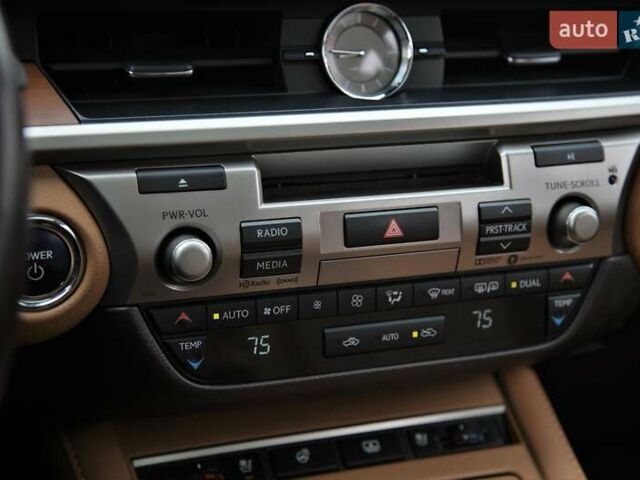 Лексус ЕС, объемом двигателя 2.49 л и пробегом 80 тыс. км за 30500 $, фото 17 на Automoto.ua
