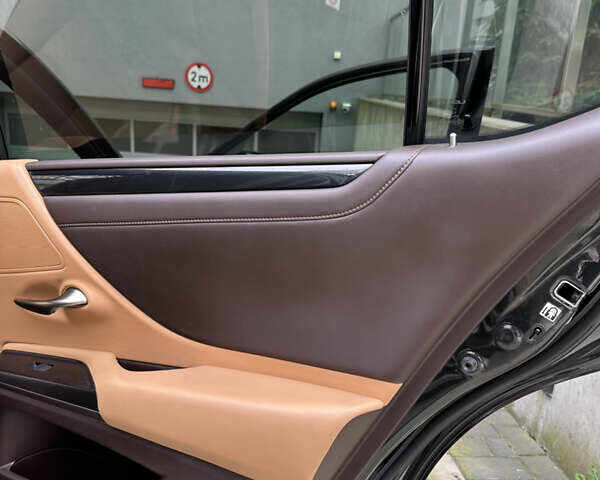 Лексус ЕС, объемом двигателя 2.5 л и пробегом 129 тыс. км за 31500 $, фото 10 на Automoto.ua