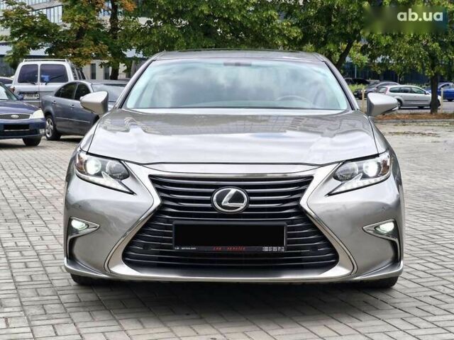 Лексус ЕС, объемом двигателя 0 л и пробегом 180 тыс. км за 25900 $, фото 3 на Automoto.ua