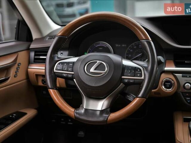 Лексус ЕС, объемом двигателя 2.49 л и пробегом 80 тыс. км за 30500 $, фото 14 на Automoto.ua