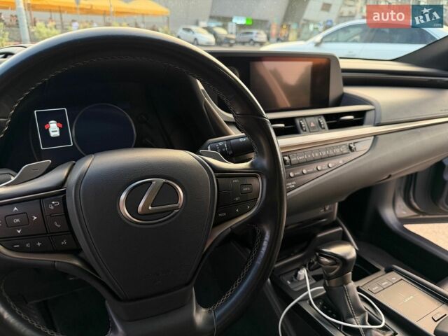 Лексус ЕС, об'ємом двигуна 2.49 л та пробігом 112 тис. км за 31000 $, фото 26 на Automoto.ua