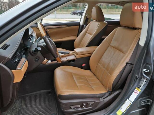 Лексус ЕС, объемом двигателя 2.49 л и пробегом 80 тыс. км за 30500 $, фото 7 на Automoto.ua