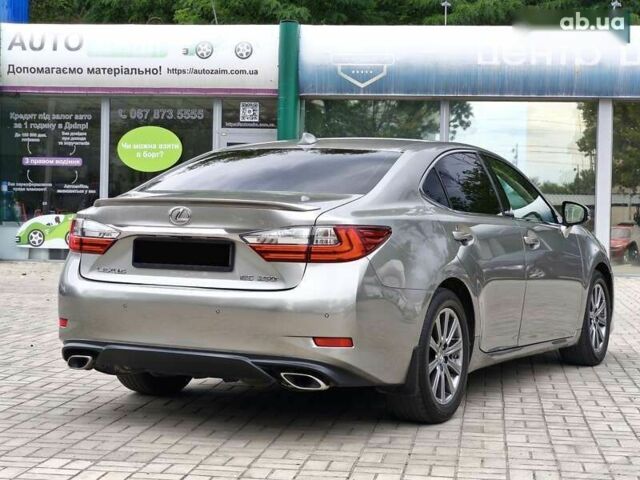 Лексус ЕС, объемом двигателя 0 л и пробегом 180 тыс. км за 25900 $, фото 7 на Automoto.ua