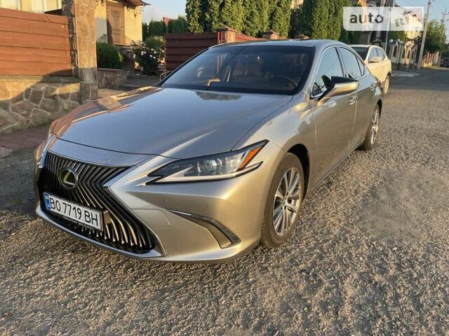 Лексус ЕС, объемом двигателя 2.49 л и пробегом 65 тыс. км за 35900 $, фото 7 на Automoto.ua
