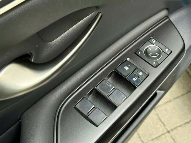 Лексус ЕС, объемом двигателя 0 л и пробегом 149 тыс. км за 29999 $, фото 17 на Automoto.ua