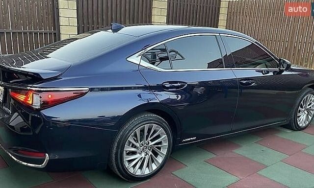Лексус ЕС, объемом двигателя 2.49 л и пробегом 90 тыс. км за 35000 $, фото 4 на Automoto.ua
