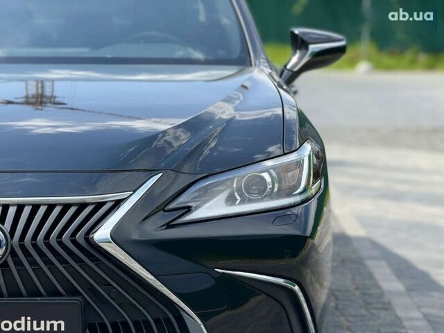 Лексус ЕС, объемом двигателя 0 л и пробегом 142 тыс. км за 28999 $, фото 4 на Automoto.ua