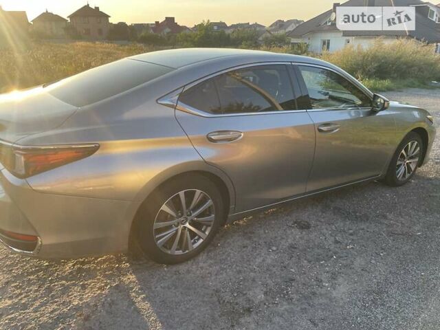 Лексус ЕС, объемом двигателя 2.49 л и пробегом 65 тыс. км за 35900 $, фото 5 на Automoto.ua