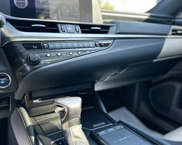 Лексус ЕС, об'ємом двигуна 2.49 л та пробігом 2 тис. км за 35300 $, фото 6 на Automoto.ua