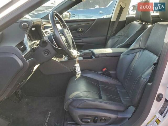 Лексус ЕС, объемом двигателя 3.5 л и пробегом 37 тыс. км за 12000 $, фото 6 на Automoto.ua