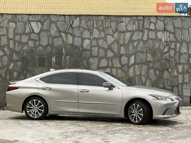 Лексус ЕС, объемом двигателя 2.49 л и пробегом 121 тыс. км за 33999 $, фото 3 на Automoto.ua