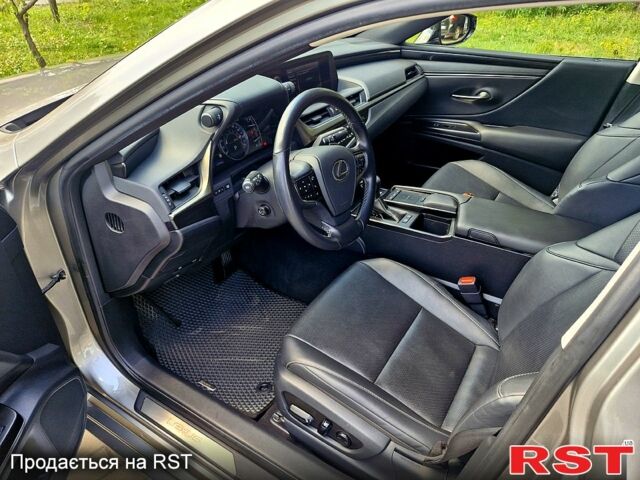 Лексус ЕС, об'ємом двигуна 2.5 л та пробігом 0 тис. км за 33800 $, фото 11 на Automoto.ua