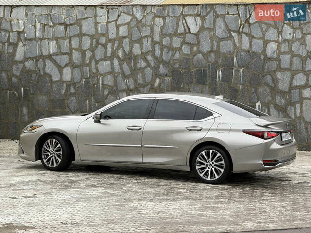 Лексус ЕС, объемом двигателя 2.49 л и пробегом 121 тыс. км за 33999 $, фото 7 на Automoto.ua