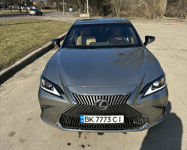 Лексус ЕС, объемом двигателя 2.5 л и пробегом 24 тыс. км за 44700 $, фото 2 на Automoto.ua