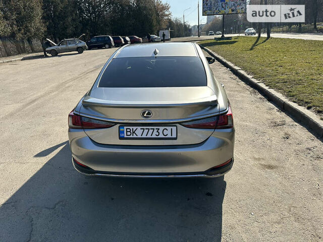 Лексус ЕС, об'ємом двигуна 2.5 л та пробігом 24 тис. км за 44700 $, фото 7 на Automoto.ua