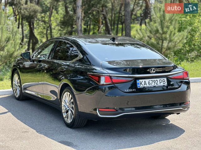 Лексус ЕС, объемом двигателя 2.49 л и пробегом 58 тыс. км за 43000 $, фото 3 на Automoto.ua