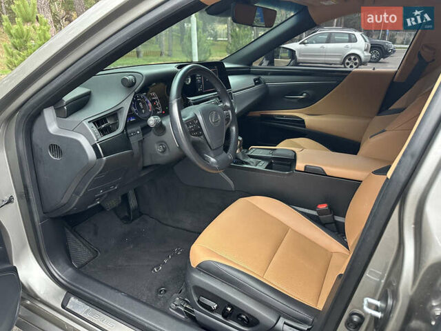 Лексус ЕС, объемом двигателя 2 л и пробегом 32 тыс. км за 36000 $, фото 18 на Automoto.ua