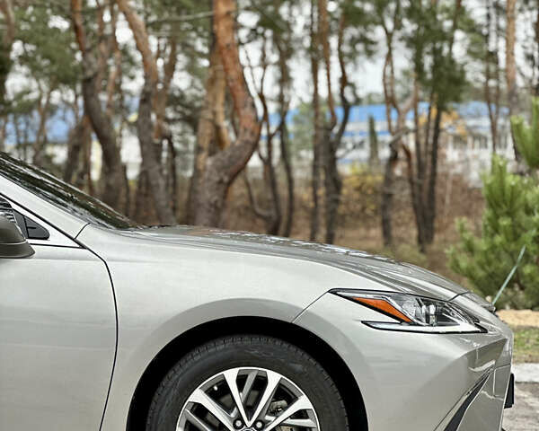 Лексус ЕС, объемом двигателя 2 л и пробегом 32 тыс. км за 36000 $, фото 15 на Automoto.ua