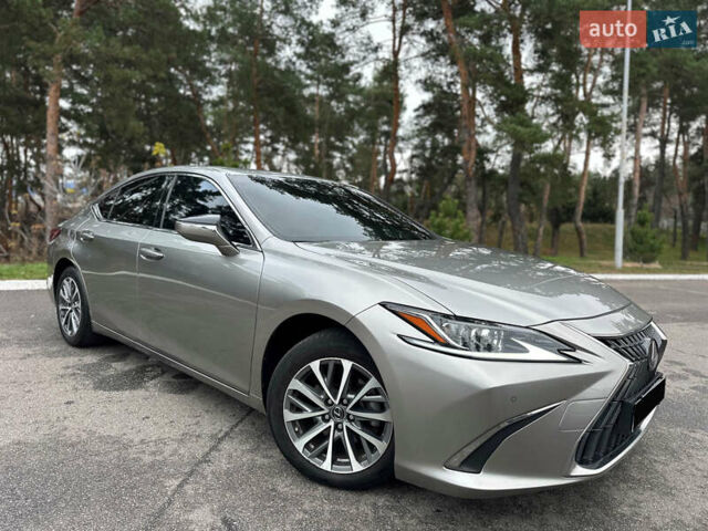 Лексус ЕС, объемом двигателя 2 л и пробегом 32 тыс. км за 36000 $, фото 8 на Automoto.ua