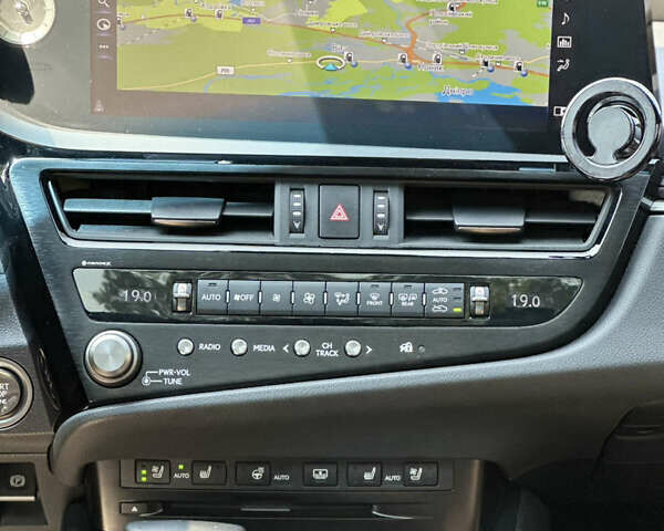 Лексус ЕС, объемом двигателя 2.49 л и пробегом 58 тыс. км за 43000 $, фото 7 на Automoto.ua