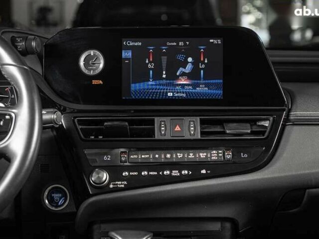 Лексус ЕС, объемом двигателя 0 л и пробегом 41 тыс. км за 39900 $, фото 4 на Automoto.ua