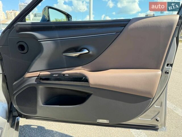 Лексус ЕС, объемом двигателя 2.49 л и пробегом 99 тыс. км за 41500 $, фото 6 на Automoto.ua