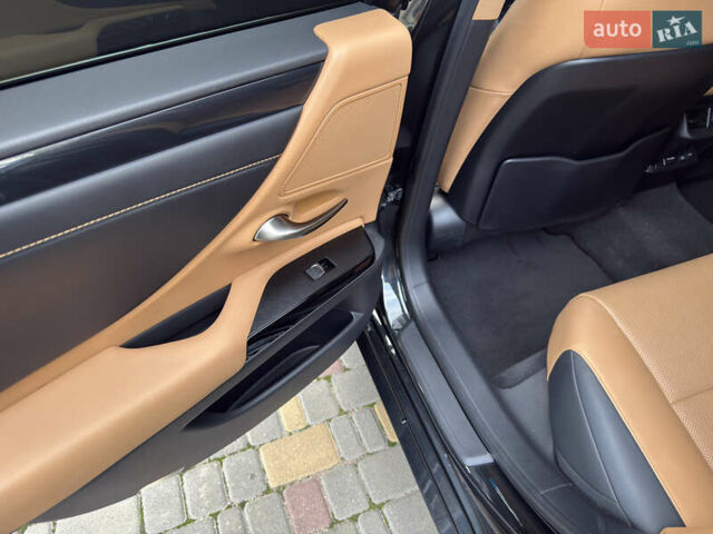 Лексус ЕС, об'ємом двигуна 2.5 л та пробігом 43 тис. км за 43000 $, фото 9 на Automoto.ua