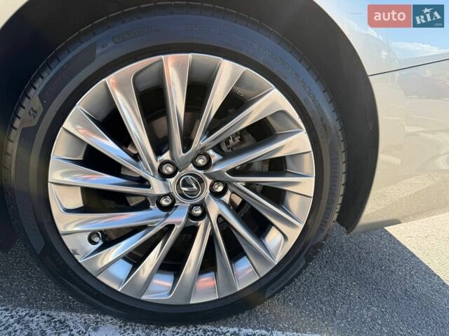 Лексус ЕС, объемом двигателя 2.49 л и пробегом 99 тыс. км за 41500 $, фото 3 на Automoto.ua