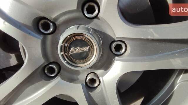 Желтый Лексус ЕС, объемом двигателя 3.46 л и пробегом 238 тыс. км за 8500 $, фото 15 на Automoto.ua