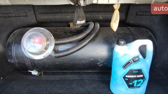 Желтый Лексус ЕС, объемом двигателя 3.46 л и пробегом 238 тыс. км за 8500 $, фото 13 на Automoto.ua