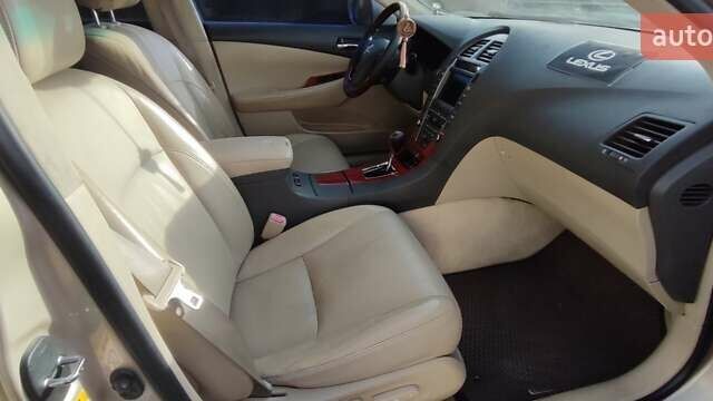 Желтый Лексус ЕС, объемом двигателя 3.46 л и пробегом 238 тыс. км за 8500 $, фото 6 на Automoto.ua