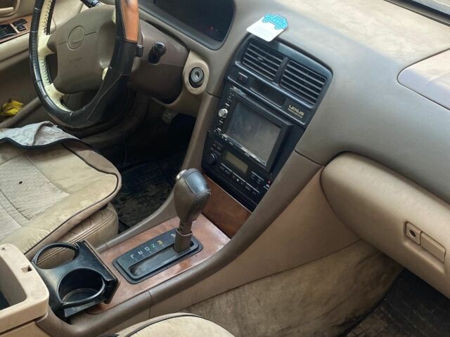 Сірий Лексус ЕС, об'ємом двигуна 3 л та пробігом 190 тис. км за 2000 $, фото 4 на Automoto.ua