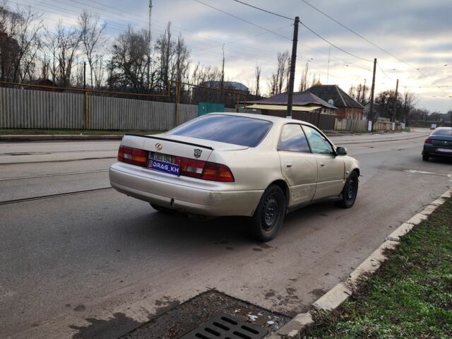 Серый Лексус ЕС, объемом двигателя 3 л и пробегом 290 тыс. км за 1150 $, фото 4 на Automoto.ua