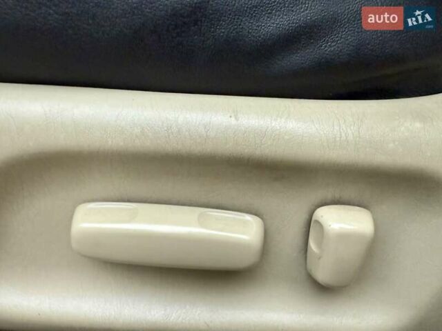 Серый Лексус ЕС, объемом двигателя 3 л и пробегом 226 тыс. км за 3999 $, фото 32 на Automoto.ua