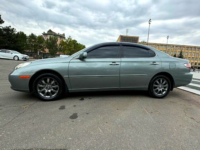 Сірий Лексус ЕС, об'ємом двигуна 3 л та пробігом 365 тис. км за 4500 $, фото 1 на Automoto.ua